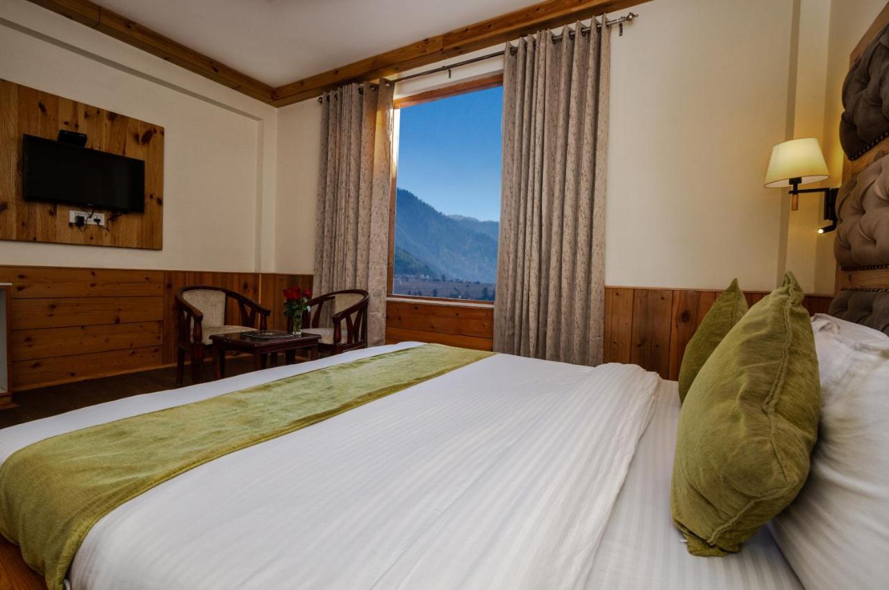Hôtel Vaibhav Regency à Manāli Extérieur photo