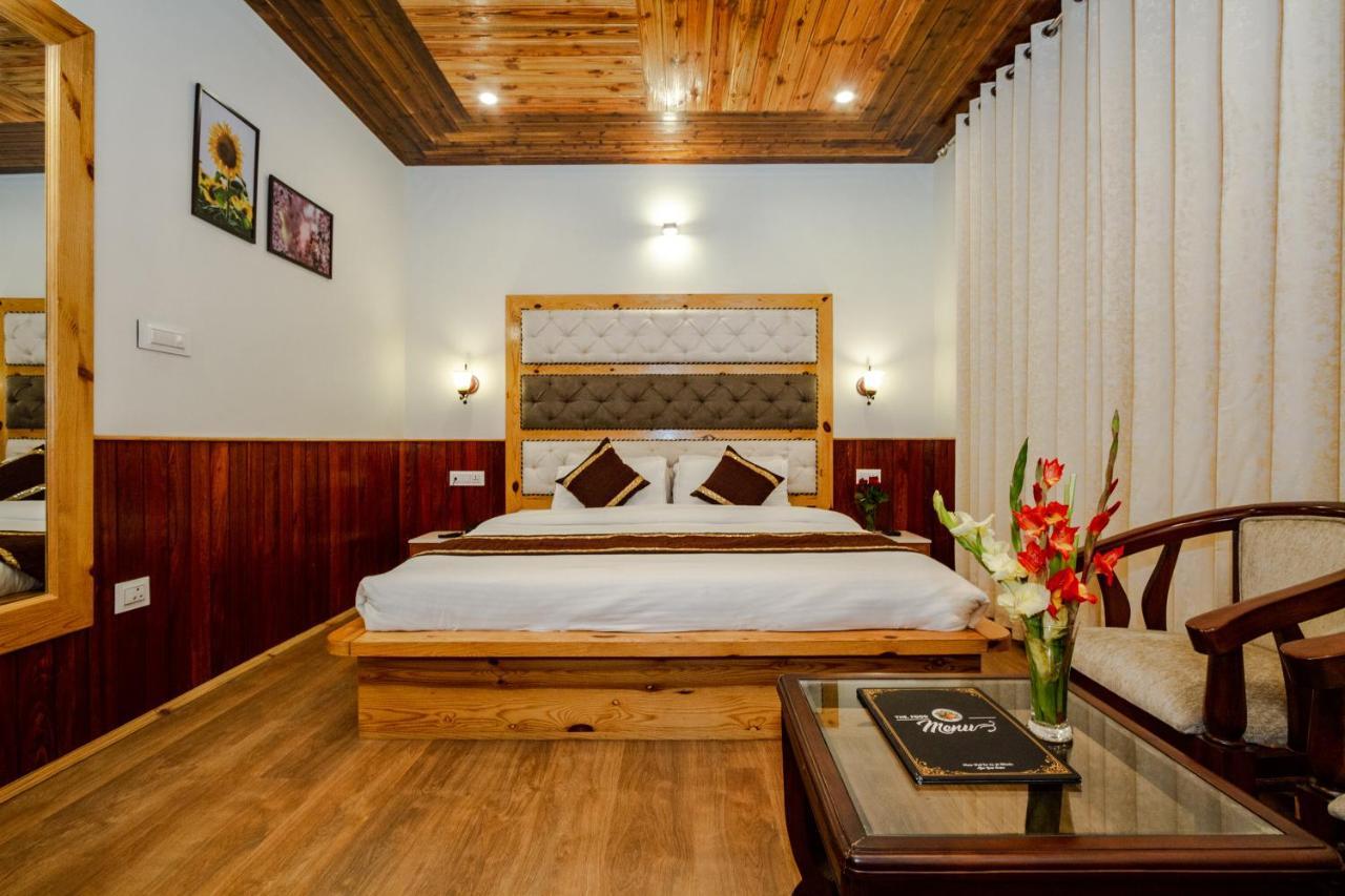 Hôtel Vaibhav Regency à Manāli Extérieur photo